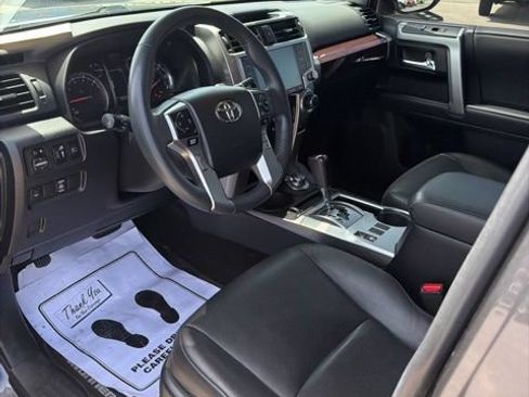 Used 2021 Toyota 4Runner Limited AWD/4WD image 13