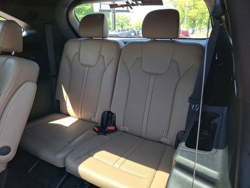 Used 2025 Kia Sorento SX Prestige w/ Olive Brown Leather Package AWD/4WD image 10