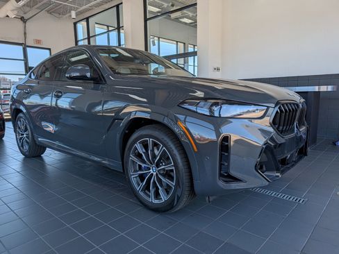New 2026 BMW X6 xDrive40i w/ Premium Package AWD/4WD image 1