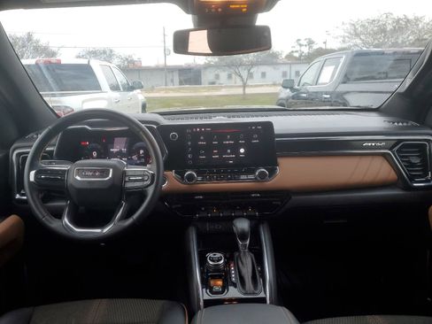 Certified 2024 GMC Canyon AT4 w/ LPO, Off Road Lift Package image 9