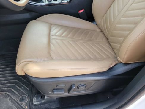 Used 2026 Kia Sorento SX Prestige w/ Olive Brown Leather Package AWD/4WD image 10