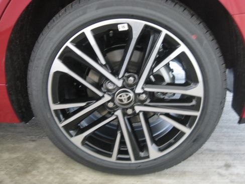 New 2026 Toyota Camry XLE AWD/4WD image 23