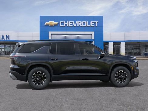 New 2026 Chevrolet Traverse Z71 w/ Driver Confidence Package AWD/4WD image 5