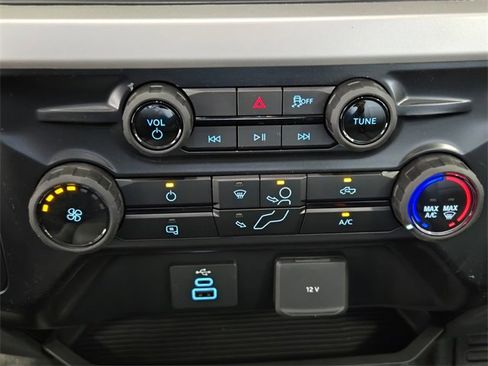 New 2026 Ford F550 4x4 Supercab Super Duty image 15