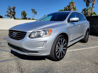 Used 2015 Volvo XC60 T5 Premier w/ Proximity Package