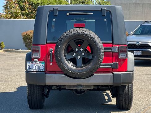 Used 2008 Jeep Wrangler Unlimited X AWD/4WD image 8