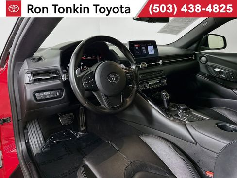 Used 2021 Toyota Supra Premium w/ Driver Assist Package image 9
