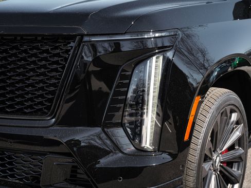 Used 2026 Cadillac Escalade V image 6