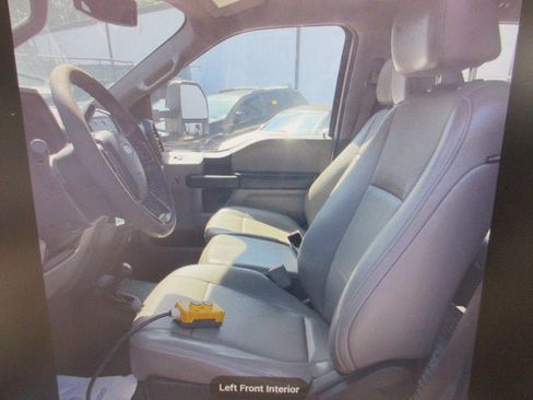 Used 2019 Ford F550 4x4 Crew Cab Super Duty image 6