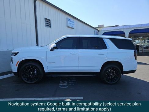 Used 2025 Chevrolet Tahoe LT w/ Comfort Package AWD/4WD image 2