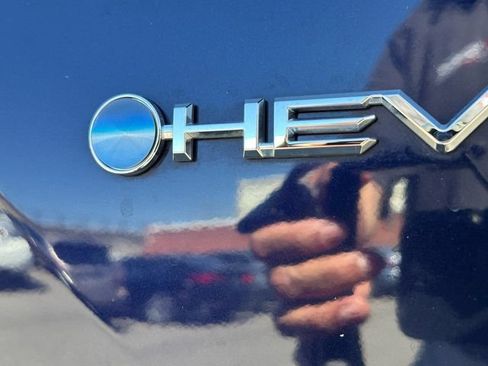 Used 2025 Toyota Highlander Limited AWD/4WD image 13