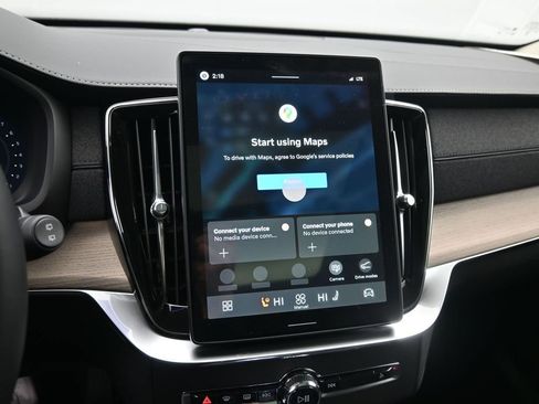 New 2026 Volvo XC90 B6 Plus w/ Protection Package image 12