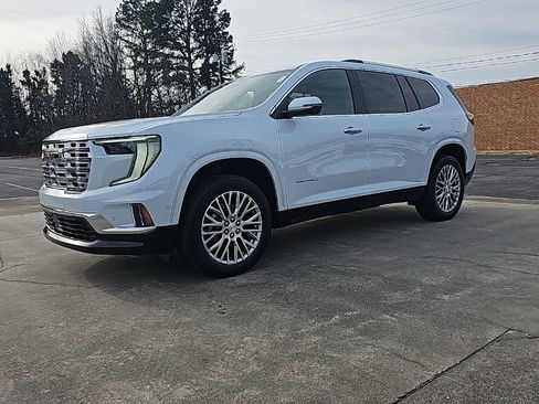 New 2026 GMC Acadia Denali w/ Super Cruise Package image 3