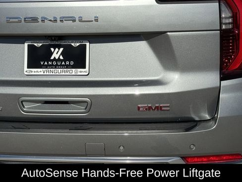 New 2026 GMC Yukon XL Denali w/ Sun & Power Step Package image 7