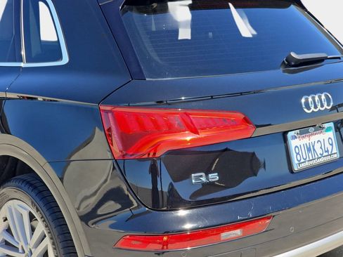 Used 2018 Audi Q5 2.0T Premium Plus w/ Premium Plus Package AWD/4WD image 38