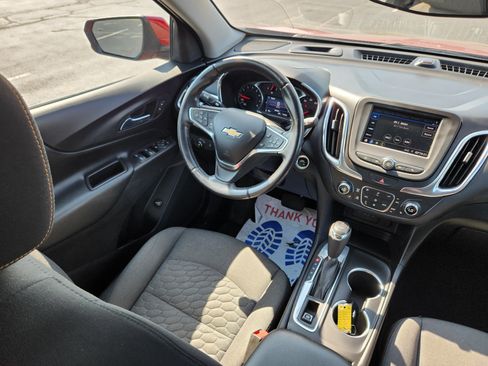 Used 2020 Chevrolet Equinox LT w/ Driver Convenience Package FWD image 14