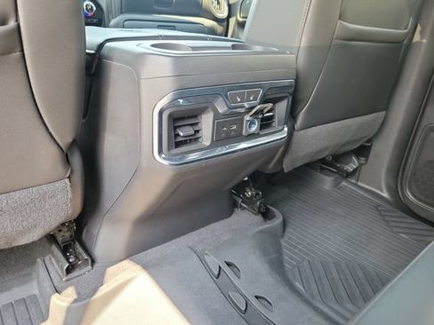 Used 2020 GMC Sierra 1500 AT4 w/ AT4 Premium Package AWD/4WD image 9