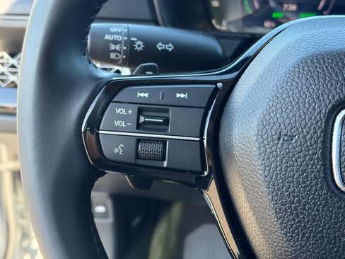 Used 2024 Honda Accord Touring image 20