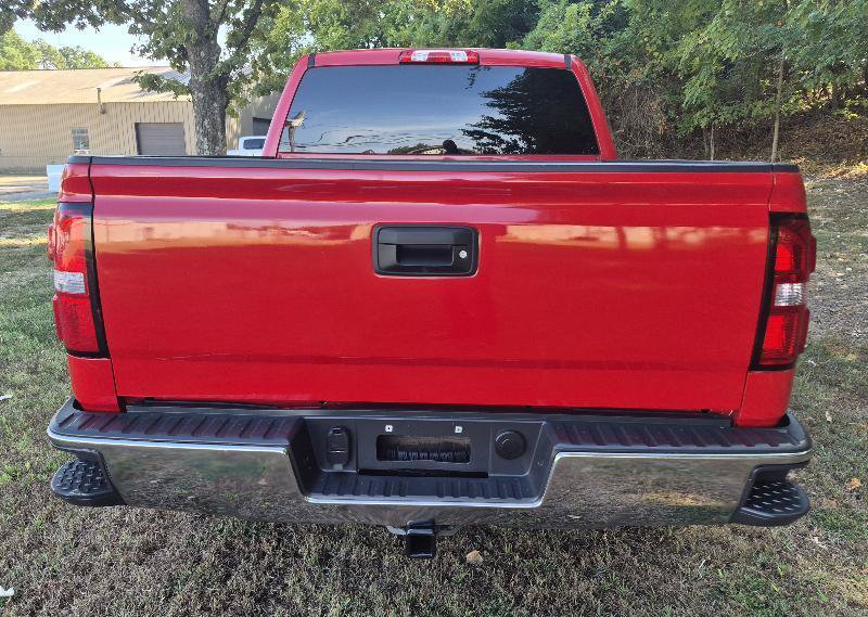 Used 2015 GMC Sierra 1500 SLT w/ SLT Crew Cab Value Package AWD/4WD image 4