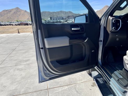 Used 2020 GMC Sierra 1500 SLT image 12