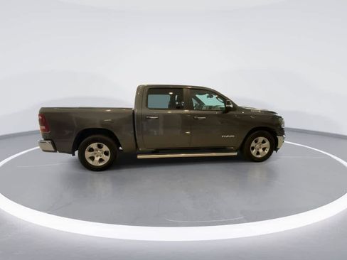Used 2019 RAM 1500 Big Horn AWD/4WD image 9