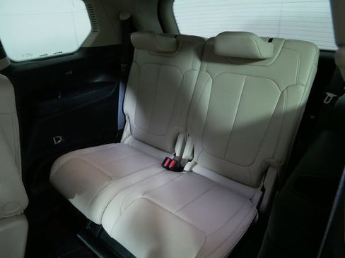 Used 2022 Jeep Grand Cherokee L Limited AWD/4WD image 23