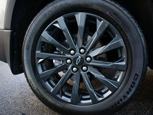 Certified 2024 Chevrolet Traverse RS image 32