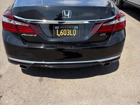 Used 2016 Honda Accord EX-L image 11