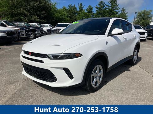 Certified 2024 Dodge Hornet GT Plus AWD/4WD image 1
