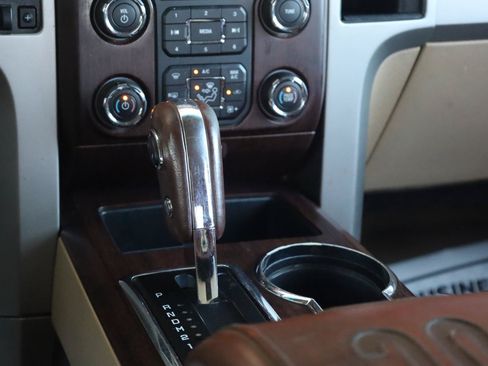 Used 2014 Ford F150 King Ranch w/ King Ranch Luxury Package AWD/4WD image 40