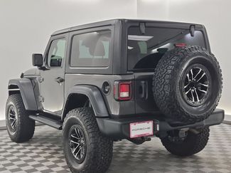 Used 2024 Jeep Wrangler Sport AWD/4WD video 3