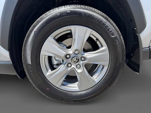 Certified 2025 Toyota RAV4 XLE FWD image 12