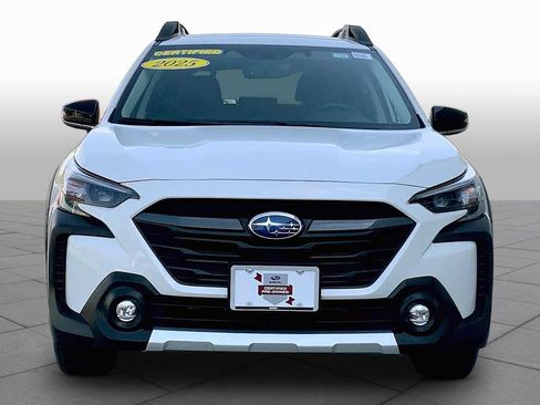 Certified 2025 Subaru Outback Limited AWD/4WD image 3