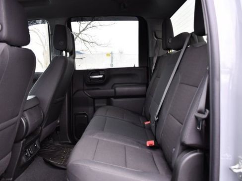 Used 2025 Chevrolet Silverado 2500 Custom w/ Custom Value Package image 17