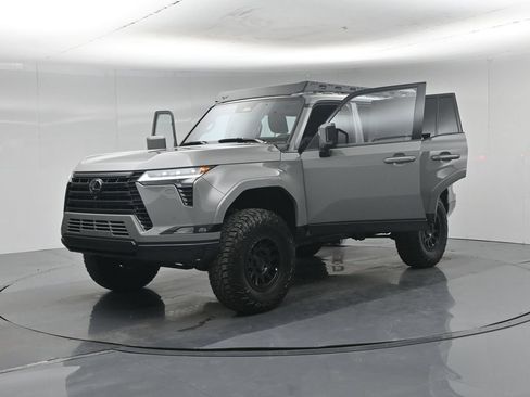 Used 2025 Lexus GX 550 AWD/4WD image 29