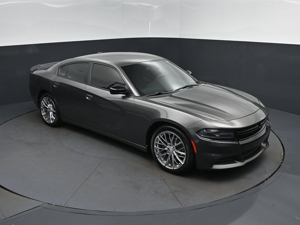 Used 2020 Dodge Charger SXT w/ Blacktop Package RWD image 36