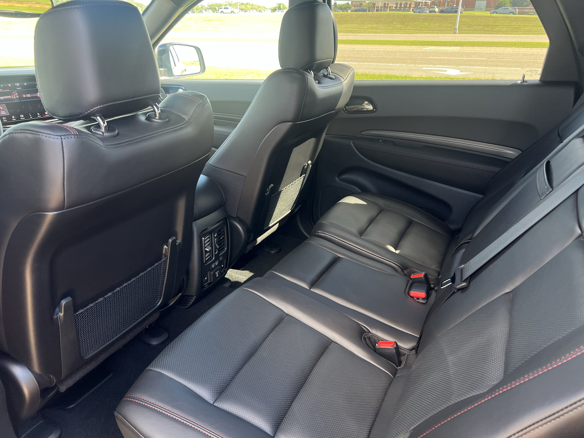 New 2027 Dodge Durango R/T w/ Blacktop Package AWD/4WD image 14