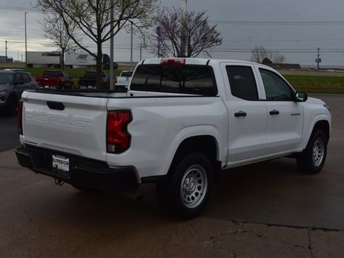 Used 2024 Chevrolet Colorado W/T w/ WT Convenience Package II image 5