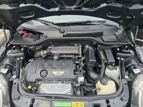 Used 2010 MINI Cooper Hardtop image 12