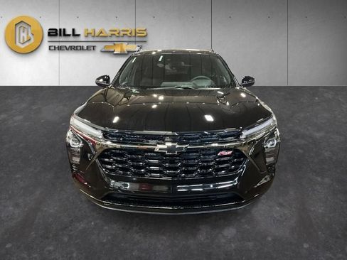 New 2026 Chevrolet Trax RS w/ Sunroof Package FWD image 8