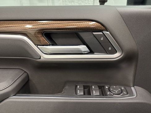 New 2026 Chevrolet Silverado 3500 LT image 15