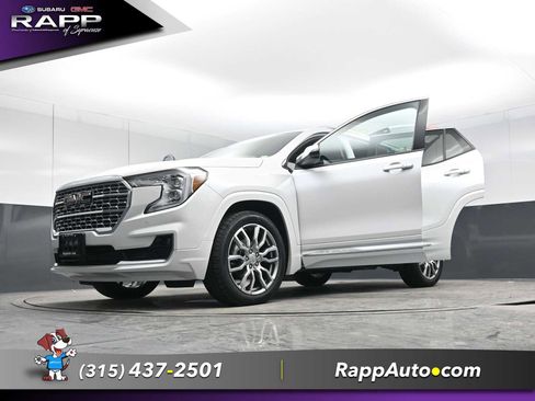 Used 2023 GMC Terrain Denali image 32