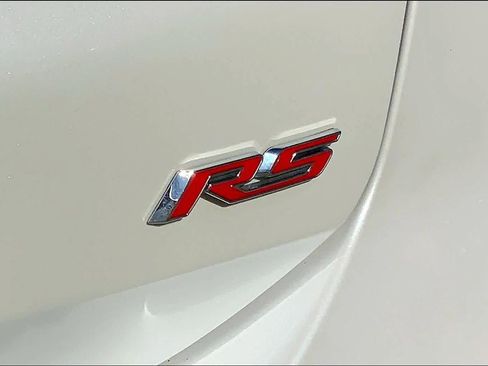 Used 2023 Chevrolet Equinox RS image 9