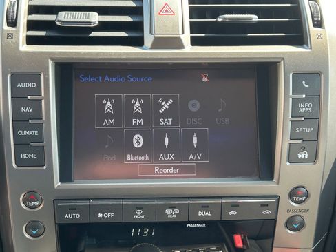 Used 2014 Lexus GX 460 AWD/4WD image 20