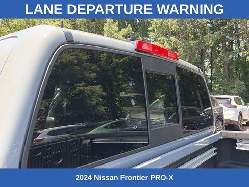 Used 2024 Nissan Frontier Pro-X w/ Pro Convenience Package RWD image 10
