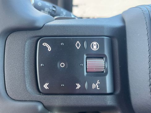 New 2026 Land Rover Defender 110 V8 image 17