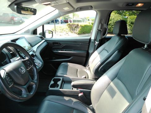 Used 2023 Honda Odyssey EX-L image 10