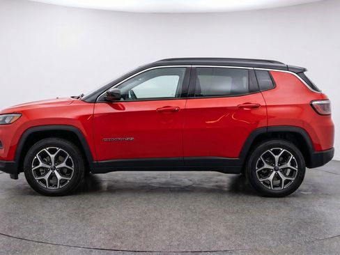 Used 2025 Jeep Compass Limited AWD/4WD image 5