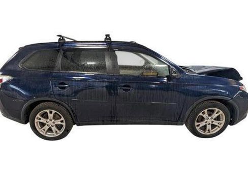 Used 2015 Mitsubishi Outlander SE AWD/4WD image 7