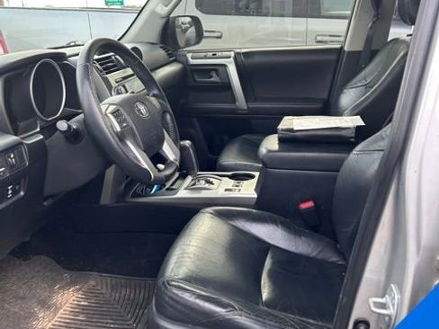 Used 2010 Toyota 4Runner Limited image 8